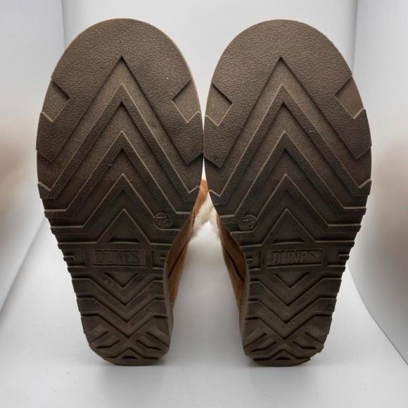 CUSHIONAIRE Women's Cozy hidden wedge 7.5 M Chestnut Color - Picture 3 of 5